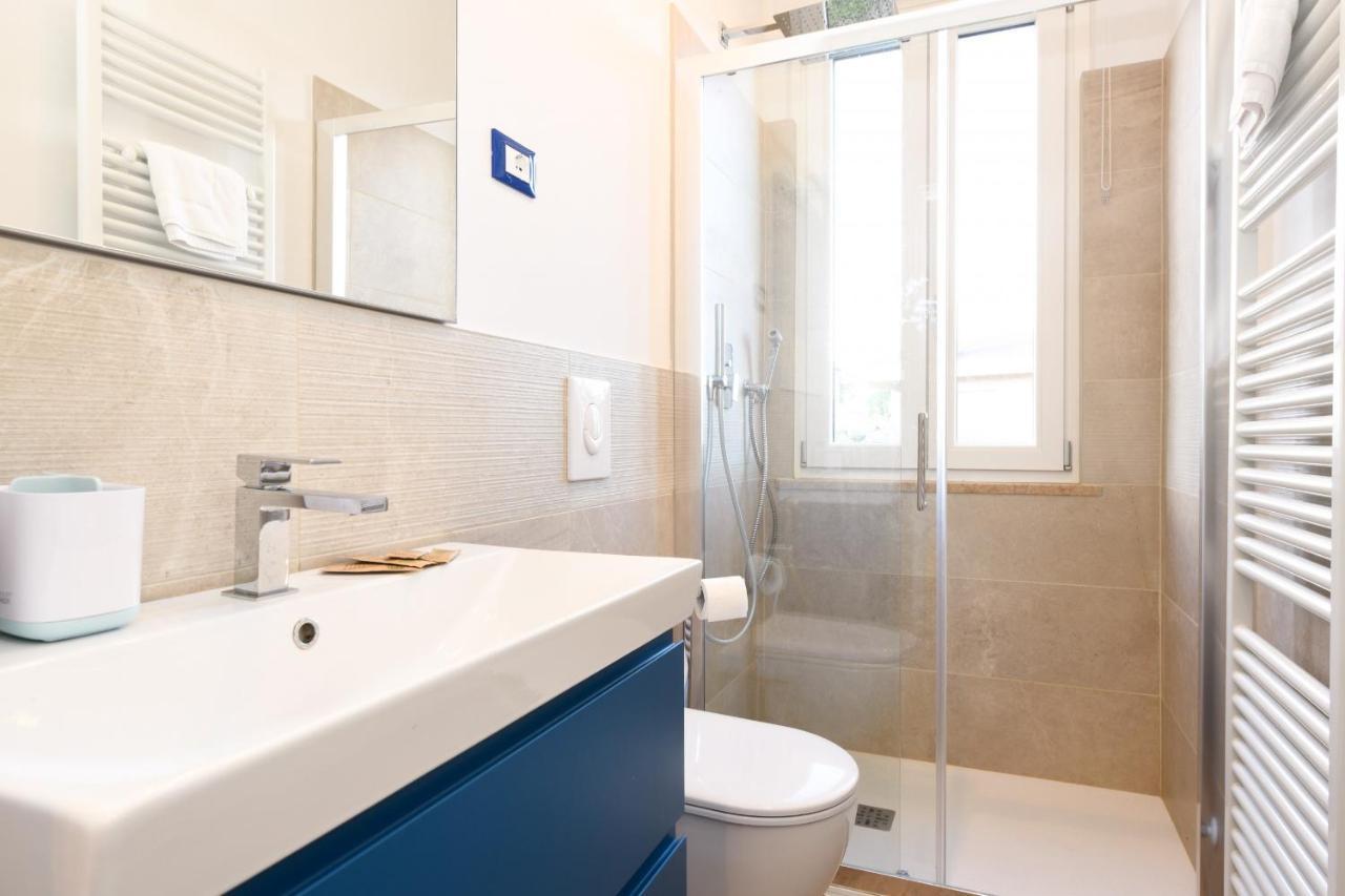 Blue Suite Apartment Sirmione Buitenkant foto