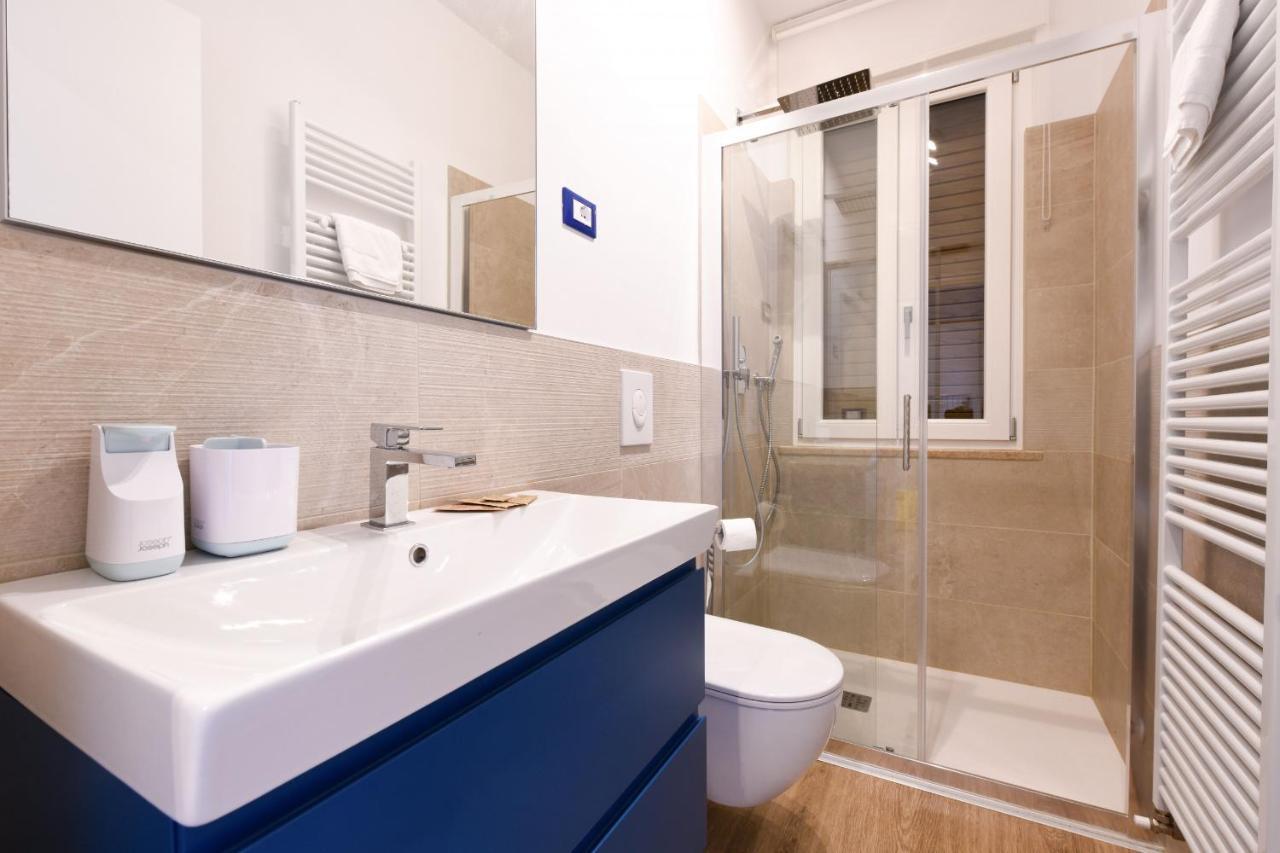 Blue Suite Apartment Sirmione Buitenkant foto